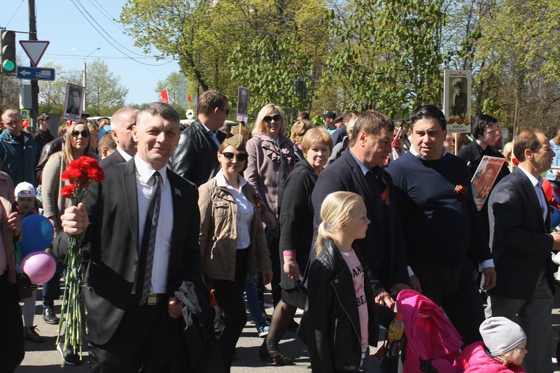 Программа дня кингисепп. Кингисепп день города. 9 Мая в Кингисеппе и Ивангороде 2024. Кингисепп парад пешеходов. Кингисепп 9 мая Октябрьский бульвар.